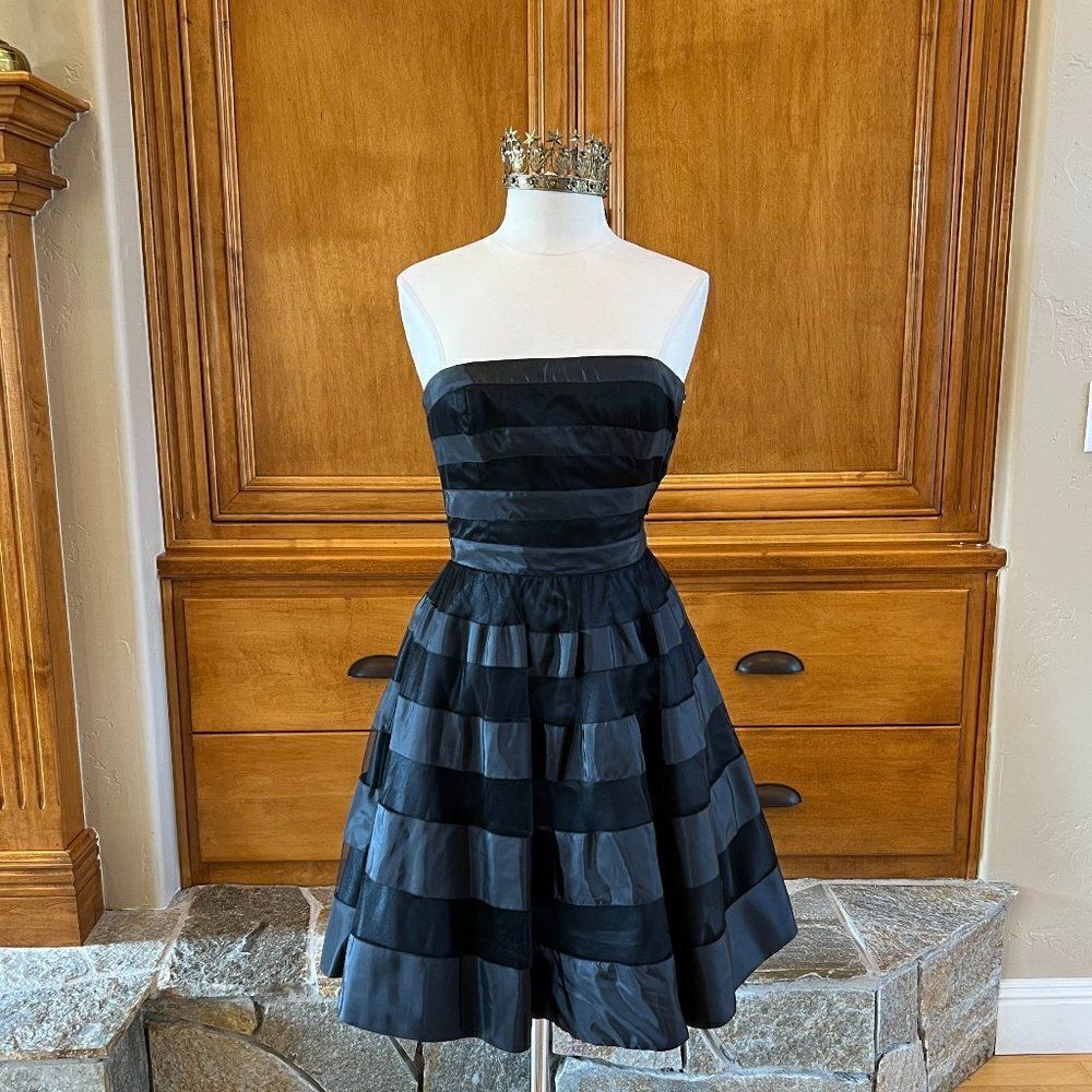Vintage Betsey Johnson Evening Y2K Black Strapless Dress Size 8 NWT